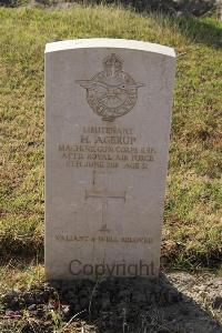 Ismailia War Memorial Cemetery - Agerup, Harold